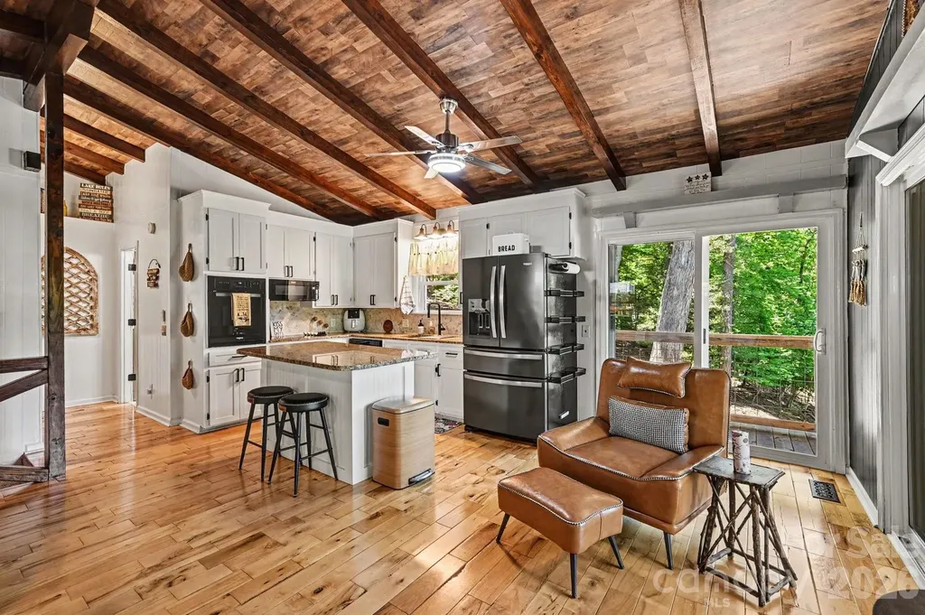 512 Deerfield Road Mount Gilead NC 27306
