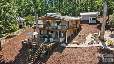 512 Deerfield Road Mount Gilead NC 27306