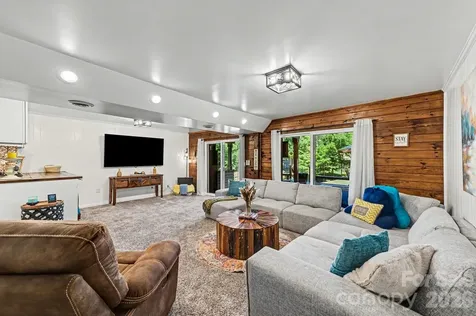 512 Deerfield Road Mount Gilead NC 27306