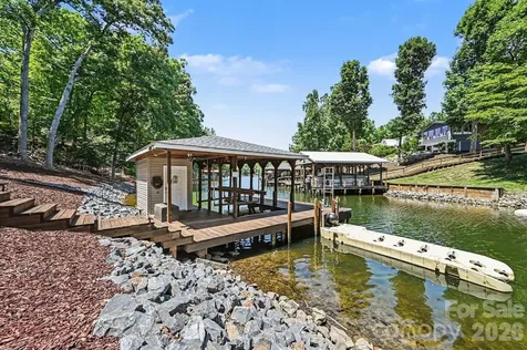 512 Deerfield Road Mount Gilead NC 27306