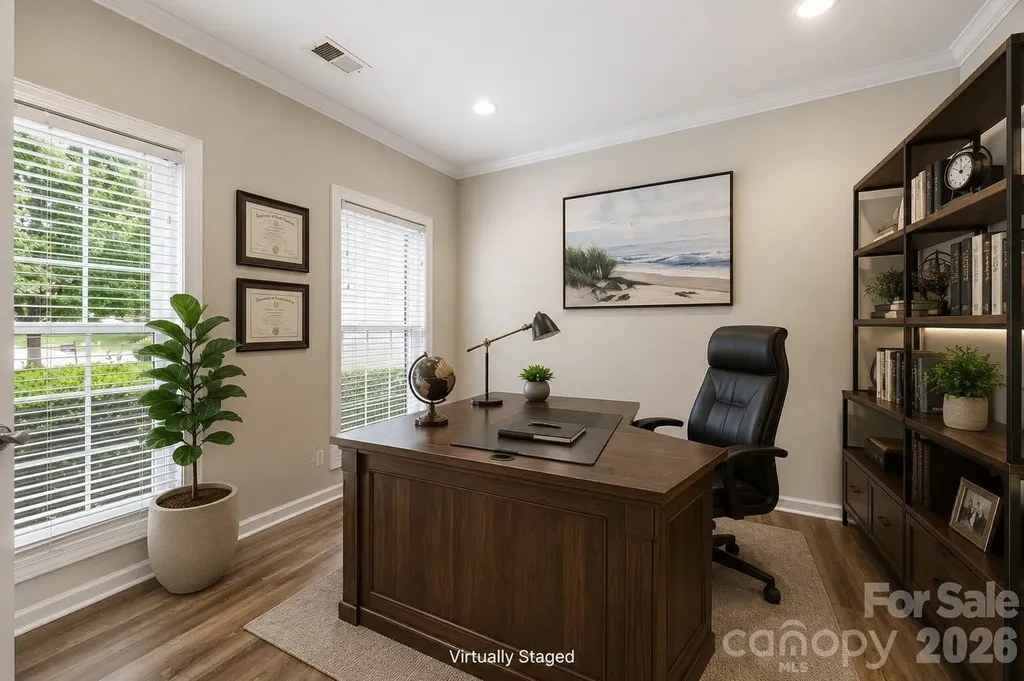 16106 Cloverleaf Court Charlotte NC 28277