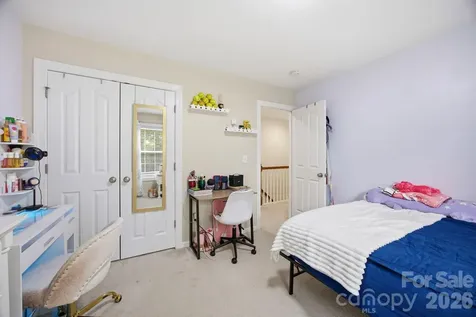 16106 Cloverleaf Court Charlotte NC 28277