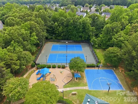16106 Cloverleaf Court Charlotte NC 28277