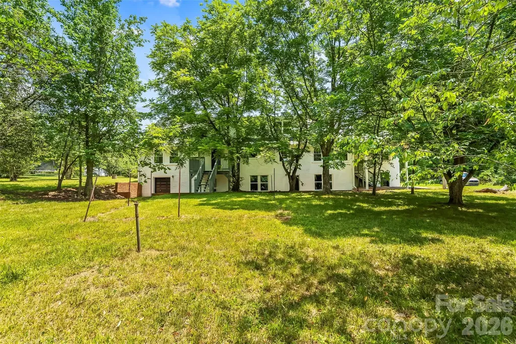 2705 Robinson Road Newton NC 28658