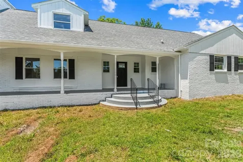 2705 Robinson Road Newton NC 28658