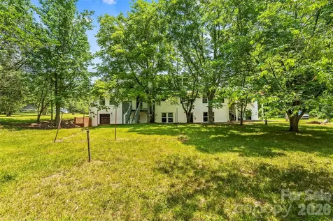 2705 Robinson Road Newton NC 28658