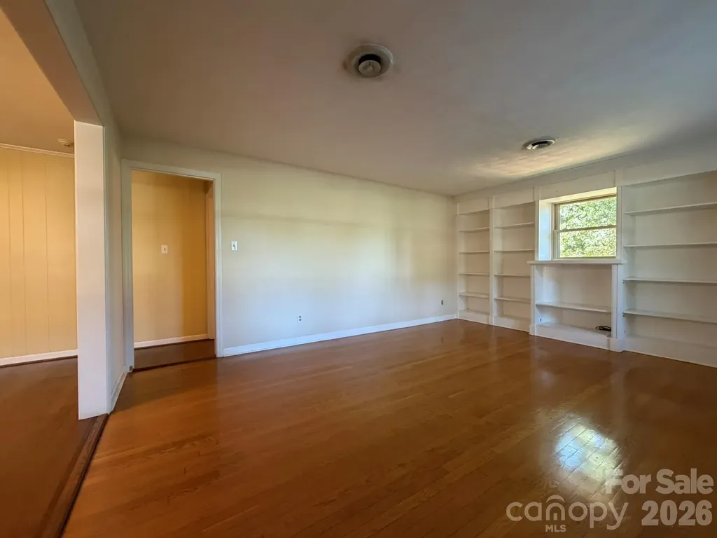 110 1st Street Place SE Conover NC 28613