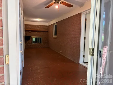 110 1st Street Place SE Conover NC 28613