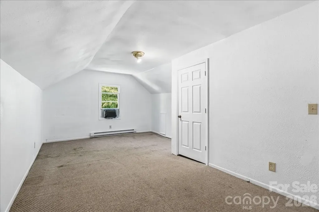 193 Duckworth Avenue Brevard NC 28712