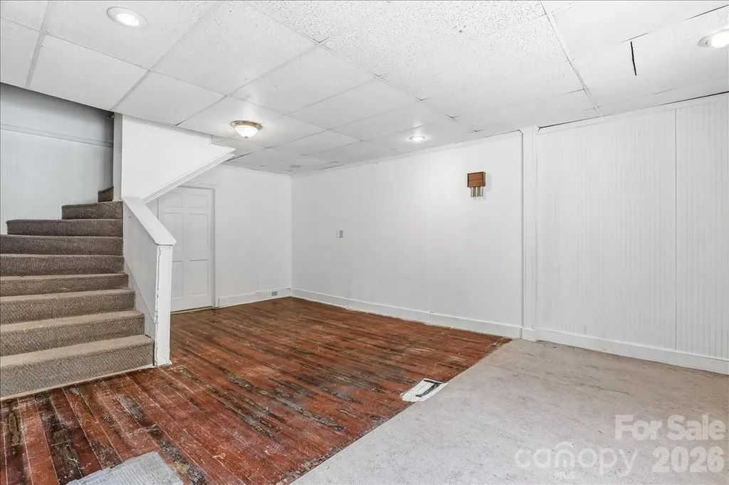 193 Duckworth Avenue Brevard NC 28712