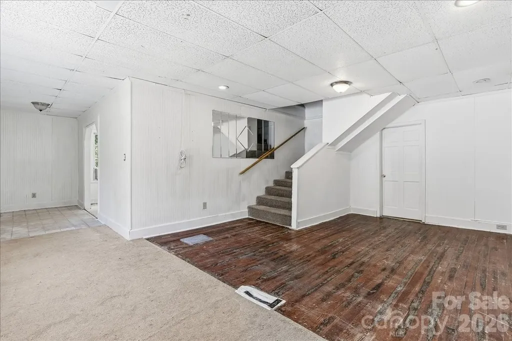 193 Duckworth Avenue Brevard NC 28712