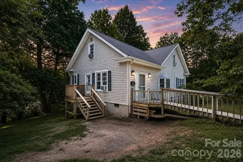 193 Duckworth Avenue Brevard NC 28712
