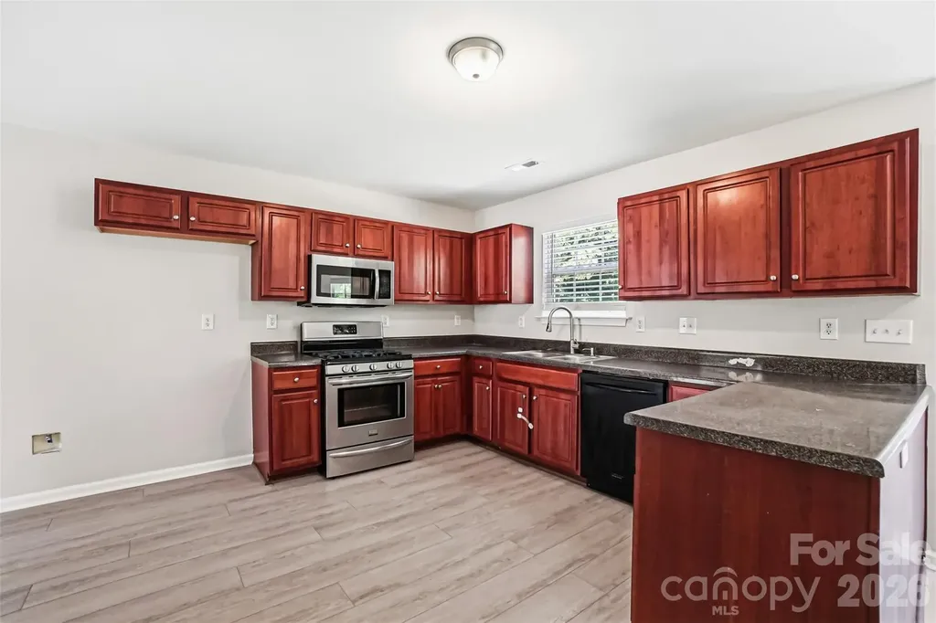 5012 Eagle Creek Drive Charlotte NC 28269