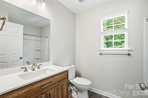 5012 Eagle Creek Drive Charlotte NC 28269