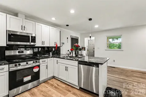 518 Baker Street Kings Mountain NC 28086