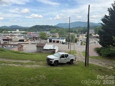 31 Paralee Lane Waynesville NC 28786