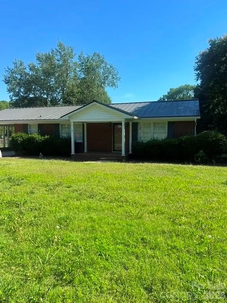 2216 White Store Road Monroe NC 28112