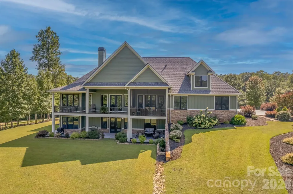 398 Mapleton Lane Columbus NC 28722