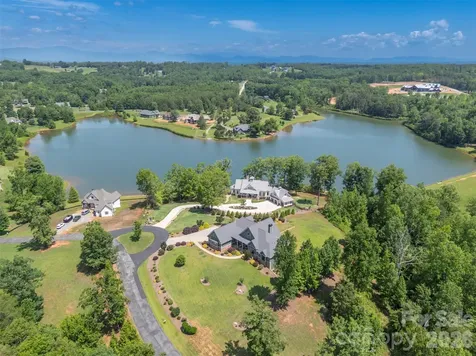 398 Mapleton Lane Columbus NC 28722