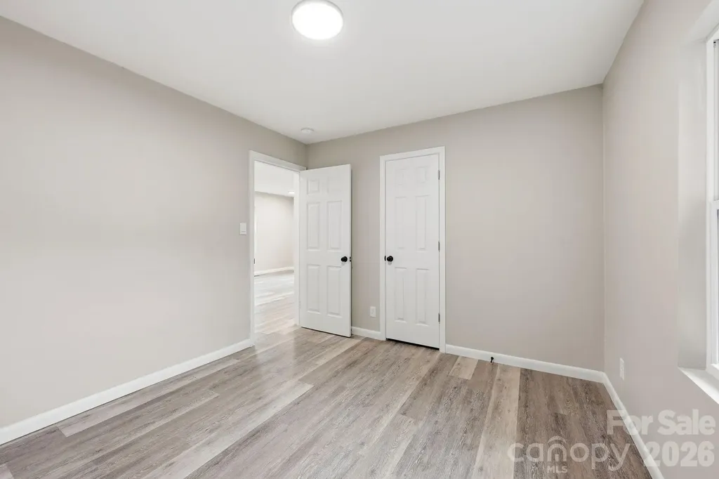 1829 Taylor Avenue Charlotte NC 28216