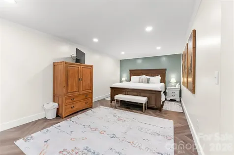 341 Pearson Drive Asheville NC 28801