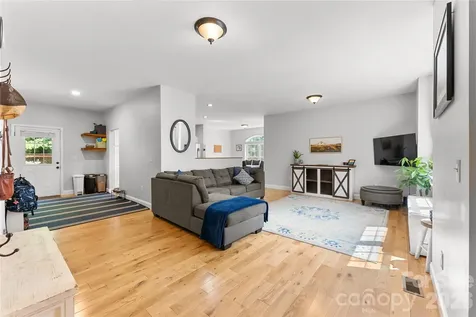 341 Pearson Drive Asheville NC 28801