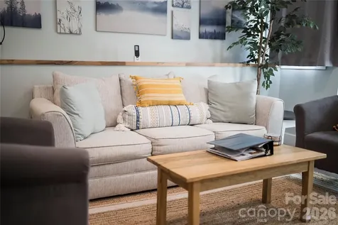 341 Pearson Drive Asheville NC 28801