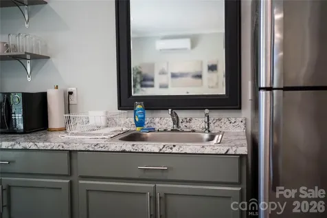 341 Pearson Drive Asheville NC 28801