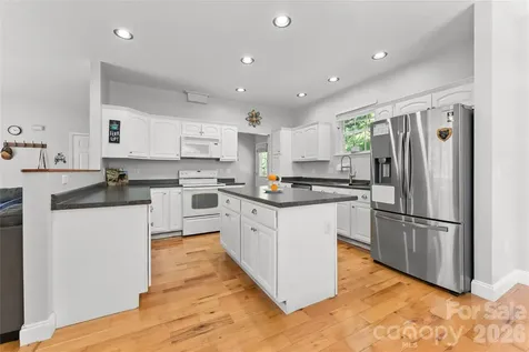 341 Pearson Drive Asheville NC 28801