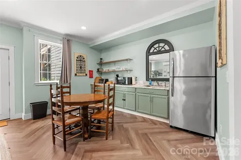 341 Pearson Drive Asheville NC 28801