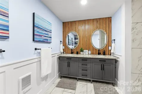 341 Pearson Drive Asheville NC 28801