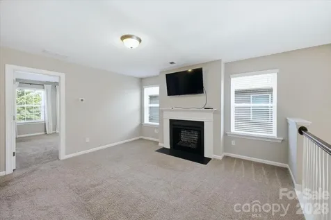 5618 Stonewells Drive Charlotte NC 28278