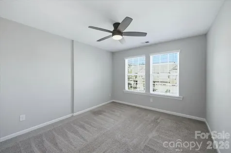 5618 Stonewells Drive Charlotte NC 28278