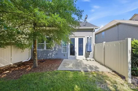 5618 Stonewells Drive Charlotte NC 28278