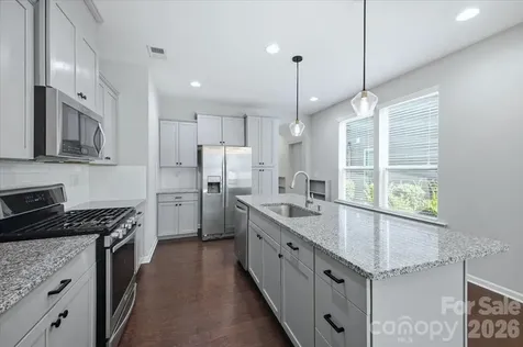 5618 Stonewells Drive Charlotte NC 28278