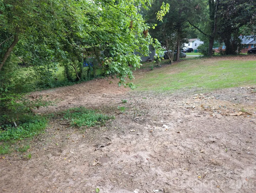 2335 Orton Street Charlotte NC 28208