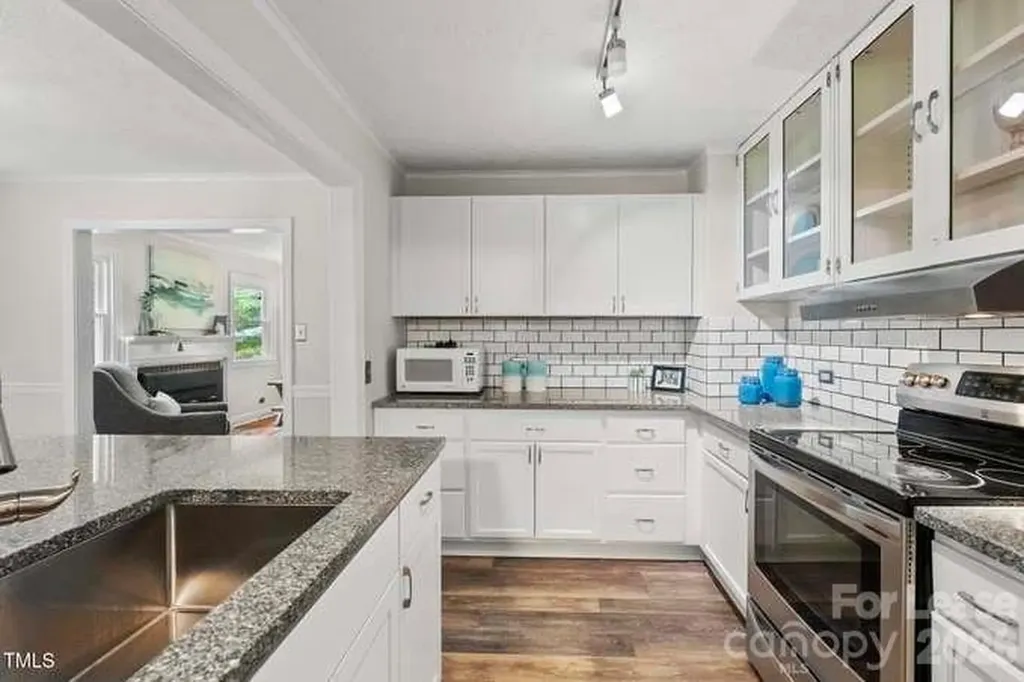 7 Meadowbrook Avenue Durham NC 27712