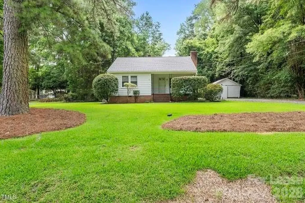 7 Meadowbrook Avenue Durham NC 27712