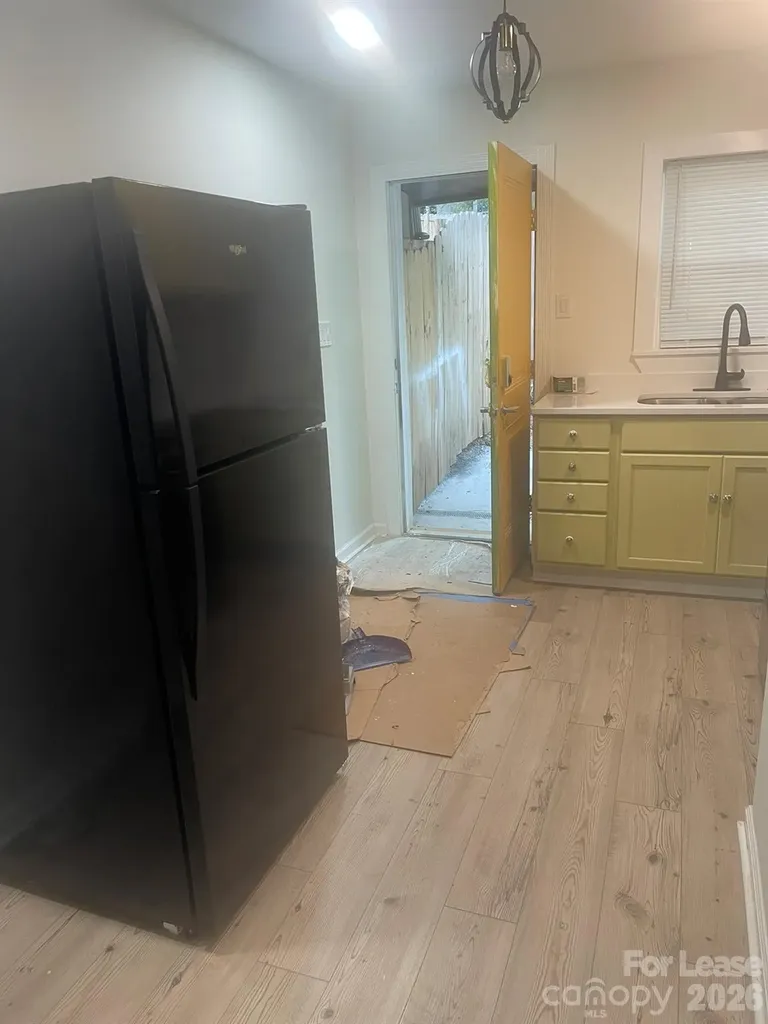 1005 Andrill Terrace Charlotte NC 28216