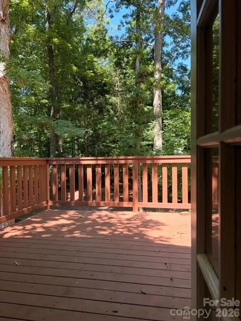 4617 Oakwood Circle Gastonia NC 28056