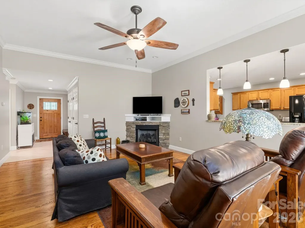 16 Jennlynn Drive Arden NC 28704