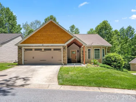 16 Jennlynn Drive Arden NC 28704
