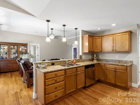 16 Jennlynn Drive Arden NC 28704