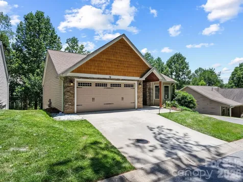 16 Jennlynn Drive Arden NC 28704