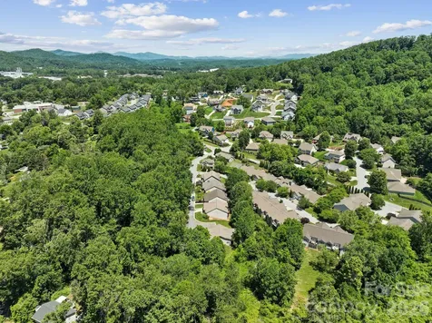 16 Jennlynn Drive Arden NC 28704