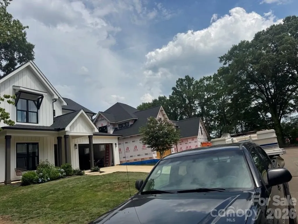 2512 Elon Street Charlotte NC 28208