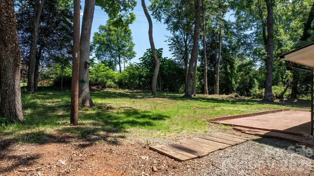 965 23rd Avenue NE Hickory NC 28601