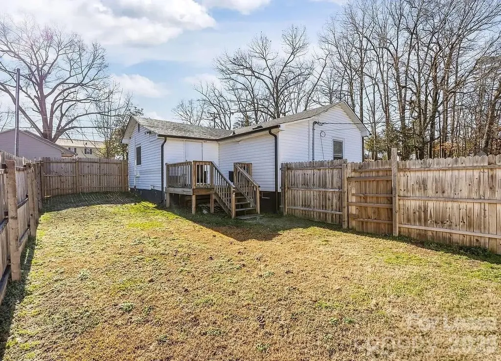 211 Franklin Avenue Kannapolis NC 28081