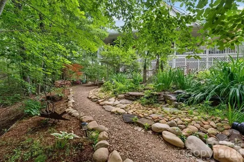 175 Green Hills Road Mill Spring NC 28756