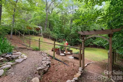 175 Green Hills Road Mill Spring NC 28756